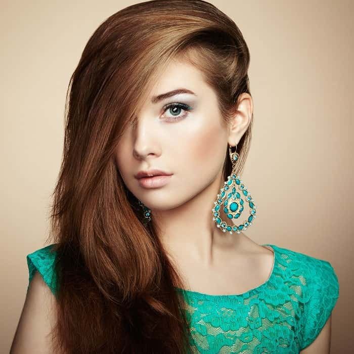 portrait-of-beautiful-young-woman-with-earring-je-2021-08-26-17-05-10-utc-min.jpg